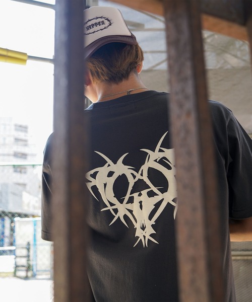 【RIPPER】ハートスクリプト Tシャツ / Heart Script T-Shirt（Tシャツ/カットソー）｜RIPPER（リッパー）