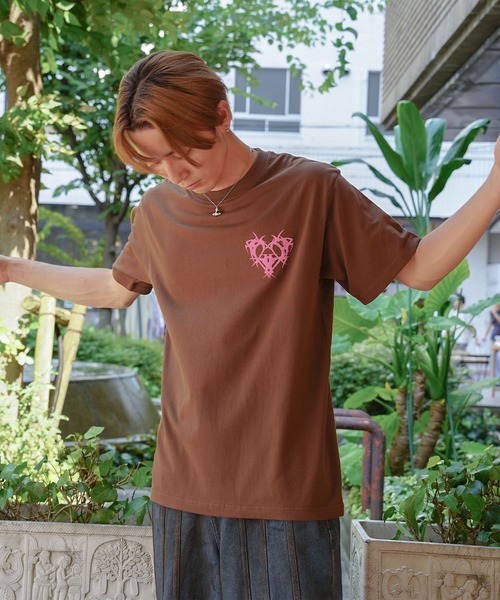 【RIPPER】ハートスクリプト Tシャツ / Heart Script T-Shirt（Tシャツ/カットソー）｜RIPPER（リッパー）