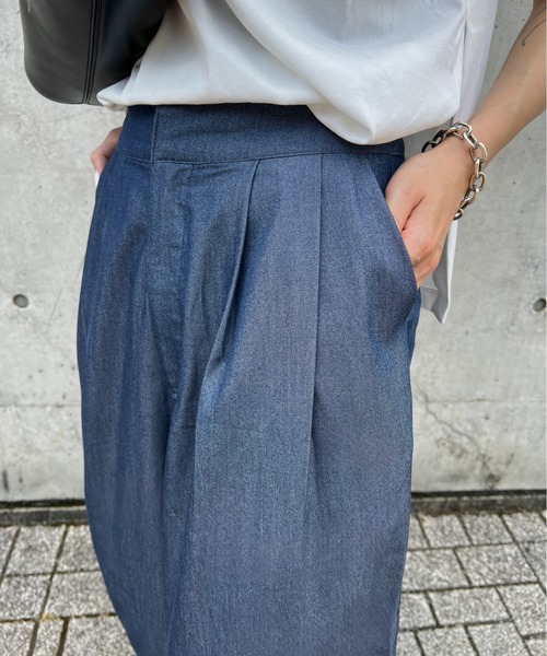 y/m（イム）の「デニムライクタックパンツ（スラックス・レディース・ネイビー・FREE）」の6枚目の写真