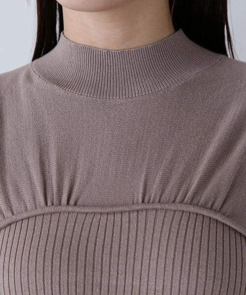 NATURAL BEAUTY BASIC(ナチュラルビューティーベーシック)の「◇ビスチェ切替バイカラーニットワンピース(ワンピース・レディース・ラベンダー/ベージュ/ブラック・MEDIUM)」の11枚目の写真