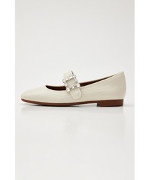 ロリーメリージェーンフラット