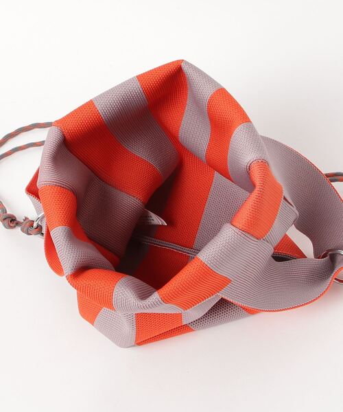 FRUIT OF THE LOOM(フルーツオブザルーム)の「FRUIT OF THE LOOM / FTL STRIPED MINI SHOULDER BAG / 80677600(ショルダーバッグ・レディース・グリーン/ネイビー/サックスブルー/レッド/ラベンダー・ONESIZE)」の8枚目の写真