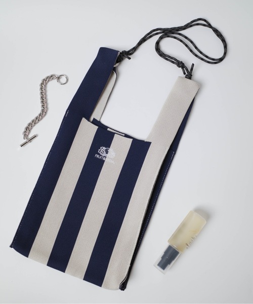 FRUIT OF THE LOOM(フルーツオブザルーム)の「FRUIT OF THE LOOM / FTL STRIPED MINI SHOULDER BAG / 80677600(ショルダーバッグ・レディース・グリーン/ネイビー/サックスブルー/レッド/ラベンダー・ONESIZE)」の10枚目の写真