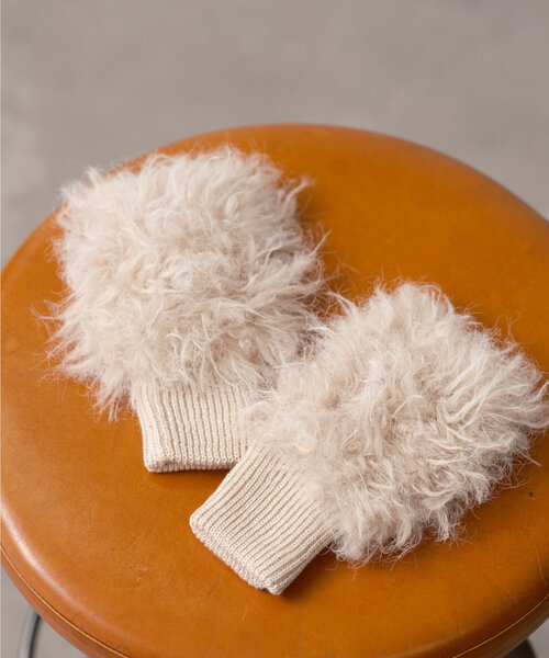 GALLARDAGALANTE（ガリャルダガランテ）の「フェイクファーアームウォーマー（その他小物・レディース・アイボリー/ブラウン・FREE）」の7枚目の写真