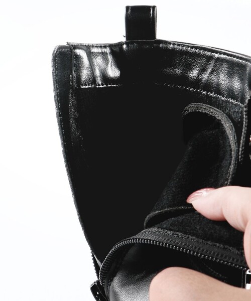 BRANSHES（ブランシェス）の「レースアップブーツ（ブーツ・キッズ・ブラック/ブラウン・21.0cm/18.0cm/17.0cm/19.0cm/16.0cm/20.0cm）」の14枚目の写真