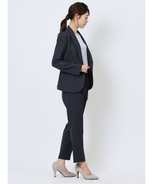 m.f.editorial(エムエフエディトリアル)の「【ストレッチ ウォッシャブル UVケア】m.f.エディトリアル レディース 1ボタン ジャケット + テーパード パンツ ビジネス セットアップ スーツ 紺(スーツセット・レディース・ネイビー・MEDIUM/LARGE/X-LARGE/S)」の16枚目の写真