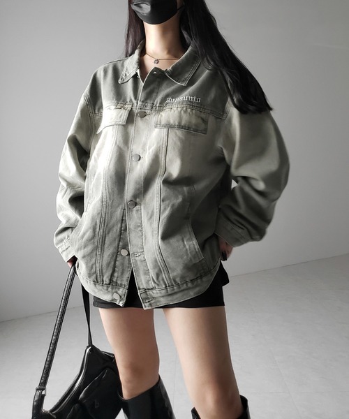 me+em select（ミームセレクト）の「【 ２color ／ ２size 】グラデーションヴィンテージウォッシュオーバーデニムジャケット ／ gradation vintage wash over denim jacket（デニムジャケット・レディース・グレー/ブラック・MEDIUM/LARGE）」の14枚目の写真