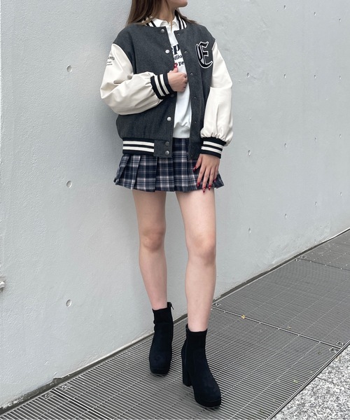 one way(ワンウェイ)の「スタジャン(スタジャン・レディース・グレー/ブラック/ホワイト・FREE)」の13枚目の写真