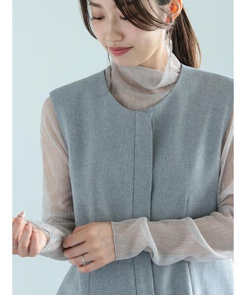 Te chichi(テチチ)の「ラメチュールプリーツタートルプルオーバー(Tシャツ/カットソー・レディース・シルバー/ブラック/ゴールド・F)」の2枚目の写真