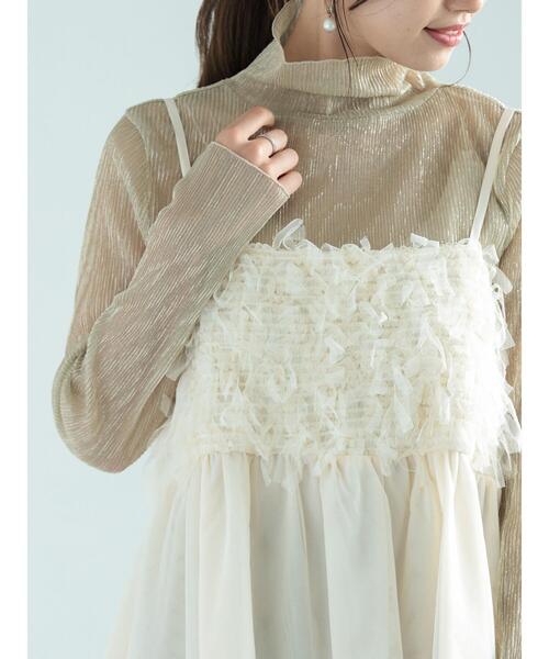 Te chichi(テチチ)の「ラメチュールプリーツタートルプルオーバー(Tシャツ/カットソー・レディース・シルバー/ブラック/ゴールド・F)」の3枚目の写真