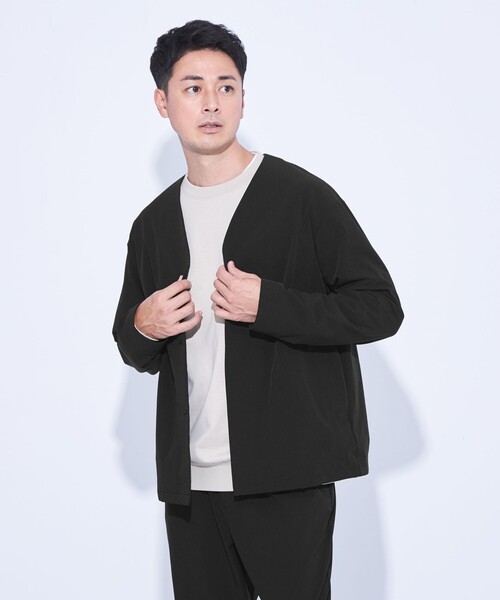 green label relaxing(グリーンレーベルリラクシング)の「【WEB限定】JUST fit CITY TECH カーディガン ー防シワ・ストレッチー(シャツ/ブラウス・メンズ・ブラック/グレー・S/M/L/XL)」の20枚目の写真