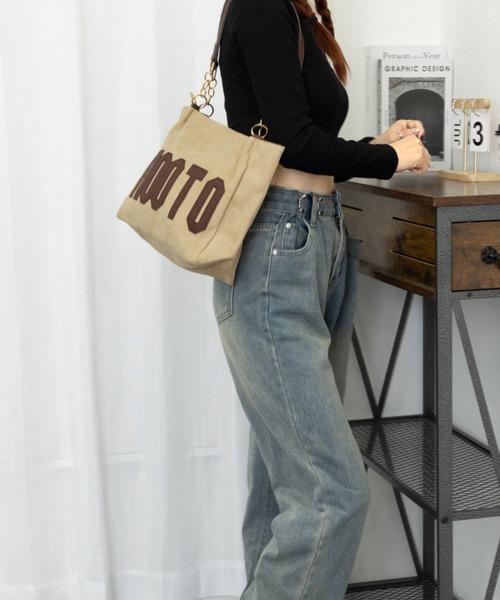 Miniministore(ミニミニストア)の「キャンバストートバッグ ロゴ肩掛けバッグ(トートバッグ・レディース・ブラック/ベージュ/キャメル/レンガ・FREE)」の14枚目の写真
