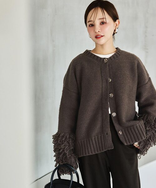 KOBE LETTUCE（コウベレタス）の「[ 田中亜希子さんコラボ ] 選べる2タイプ ループヤーンニットトップス（ニット/セーター・レディース・ブラウン/ピンク系/ライトグレー系/アイボリー系/アイボリー/ブラウン系/ライトグレー/ピンク・M/M1）」の4枚目の写真