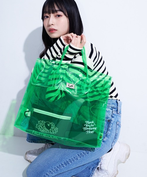 FRUIT OF THE LOOM（フルーツオブザルーム）の「【FRUIT OF THE LOOM】VINYL TOTE BAG/PVCトートバッグ/ステッカーシール付（トートバッグ・レディース・ミント/ブラウン/ブラック/オレンジ・FREE）」の10枚目の写真