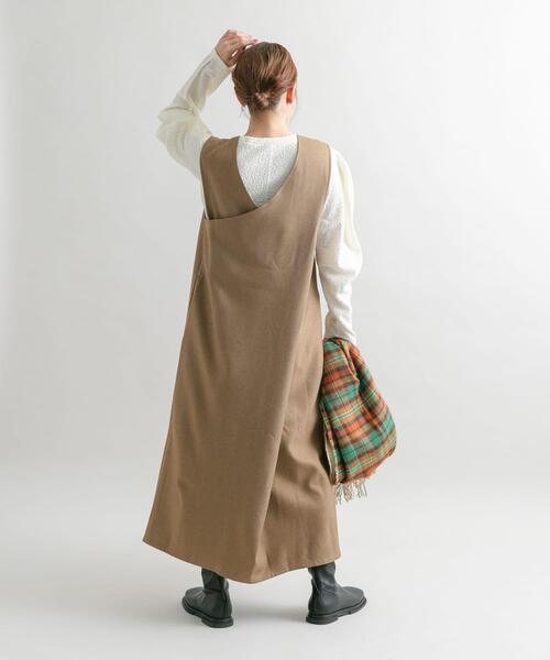 KBF(ケイビーエフ)の「『2サイズ展開』BACKクロスジャンパースカート(ワンピース・レディース・ダークブラウン/キャメル/ブラック・36/38)」の14枚目の写真