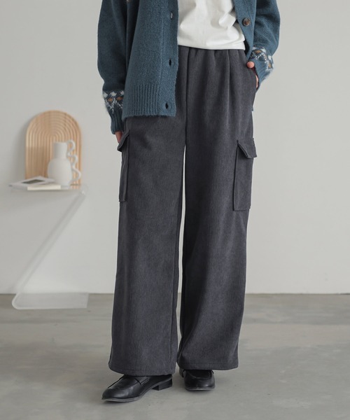 n'OrLABEL（ノアールレーベル）の「『裏ベロアコーデュロイカーゴパンツ』（カーゴパンツ・レディース・チャコール/モカ/キャメル/ブラック・2/1）」の2枚目の写真