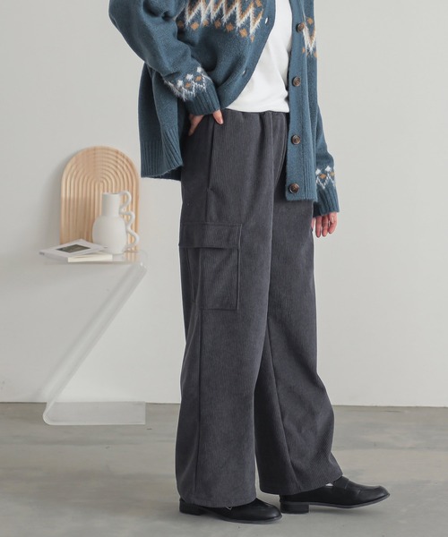 n'OrLABEL（ノアールレーベル）の「『裏ベロアコーデュロイカーゴパンツ』（カーゴパンツ・レディース・チャコール/モカ/キャメル/ブラック・2/1）」の9枚目の写真