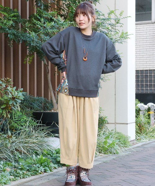 チチカカ（チチカカ）の「ピーチスキンエッグタックパンツ（その他パンツ・レディース・ライトグリーン/ライトベージュ・MEDIUM/LARGE）」の3枚目の写真