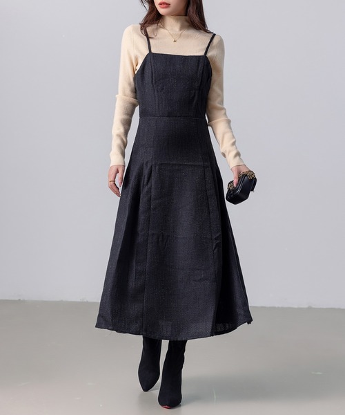 DAY CLOSET(デイ クローゼット)の「【伸縮性有/袖丈長め】長袖 タユミスリーブ ハイネック 極細リブ モチモチ ニット トップス レディース(ニット/セーター・レディース・ベージュ/ホワイト/ブラウン/ダークグレー/モカ/レンガ/ブラック/アイボリー・FREE)」の18枚目の写真