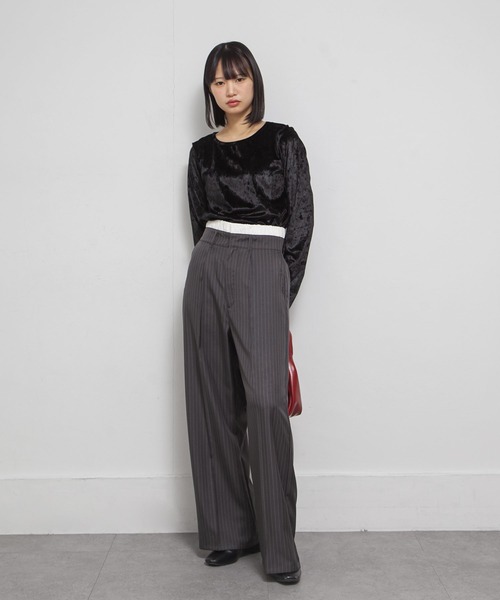 Chillfar(チルファー)の「ダブルウエストタックワイドストレートスラックス(スラックス・レディース・グレー系/ネイビー系/グレー/ブラック/ネイビー・MEDIUM/LARGE)」の11枚目の写真