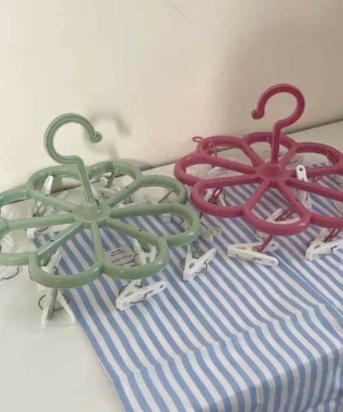 Made in I（メイドインアイ）の「flower pinch hanger（ランドリーグッズ・レディース・イエロー/ピンク/グリーン/ホワイト・FREE）」の8枚目の写真