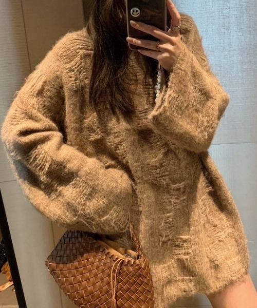 Achic(アシック)の「オーバーサイズシャギーニット(ニット/セーター・レディース・ベージュ/グレー/ホワイト・M)」の13枚目の写真