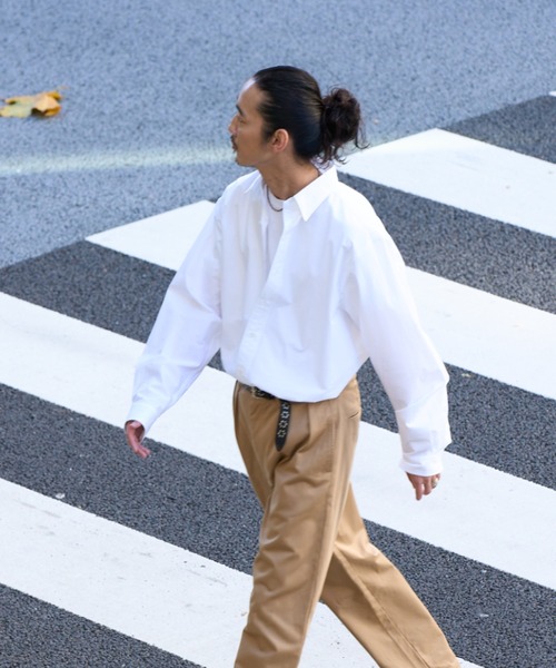 Lui's(ルイス)の「CHEMISE Lui's タイプライター L/S Big shirts(シャツ/ブラウス・メンズ・ホワイト/サックスブルー/バイオレット・FREE)」の5枚目の写真