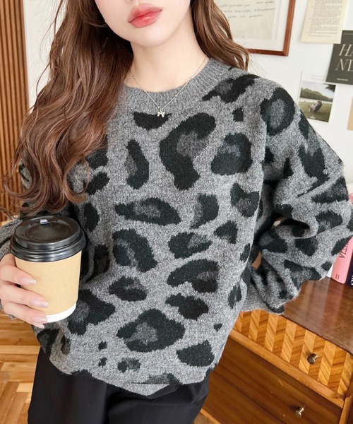 LOULOU select（ルルセレクト）の「ジャガードレオパード柄ニットプルオーバー（ニット/セーター・レディース・ブラウン/アイボリー/グレー・M）」の12枚目の写真