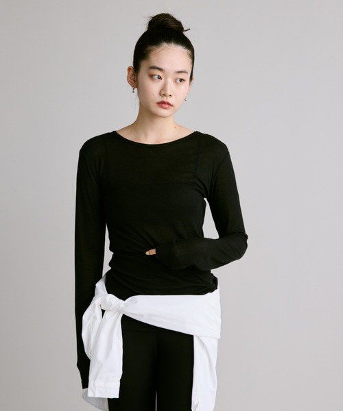 FUULLY STUDIO（フーリィーステューディオ）の「シアーロングスリーブTEE（Tシャツ/カットソー・レディース・オフホワイト/ブラック/ネイビー/ベージュ・FREE）」の20枚目の写真