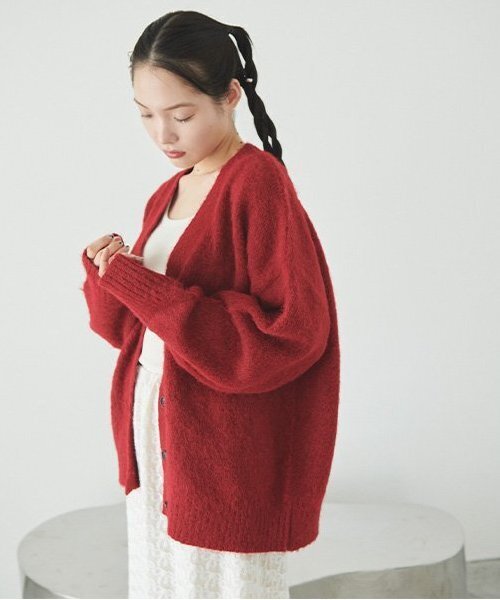 LUKU nari(ルクナーリ)の「ニットカーディガン(カーディガン/ボレロ・レディース・ベージュ/グレー・F)」の17枚目の写真