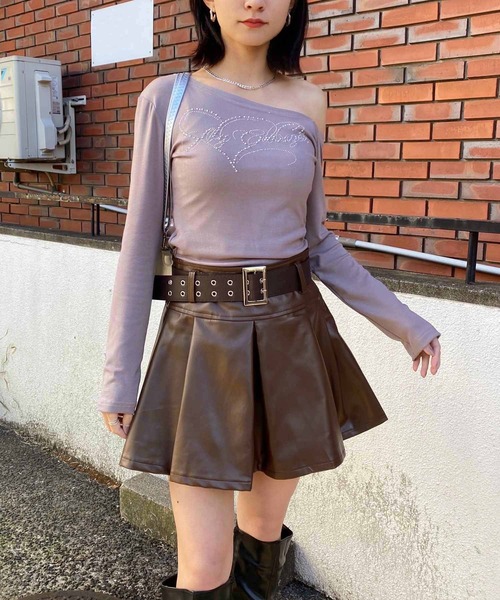 NANEA(ナネア)の「インナーパンツ付き合成皮革ベルトスカート(スカート・レディース・ブラック/ブラウン・SMALL/MEDIUM/LARGE)」の11枚目の写真