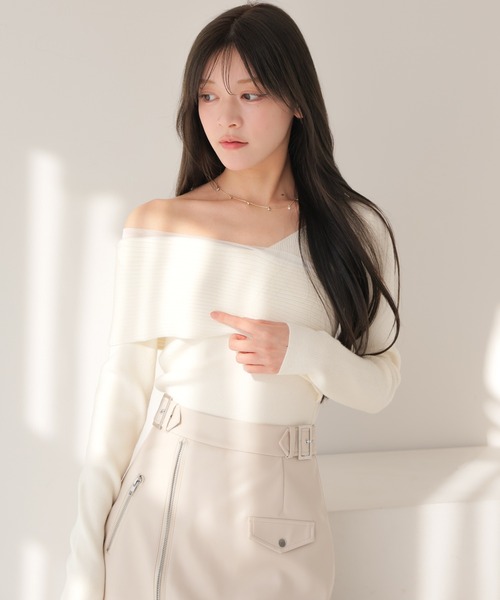 シアーラインアシメショルダーニット（ニット/セーター）｜LIPSERVICE（リップサービス）
