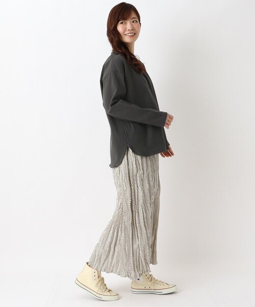 one'sterrace(ワンズテラス)の「ギャザーハイネックプルオーバー(Tシャツ/カットソー・レディース・アイボリー系8/グレー系その他7/カーキ系5・02)」の12枚目の写真