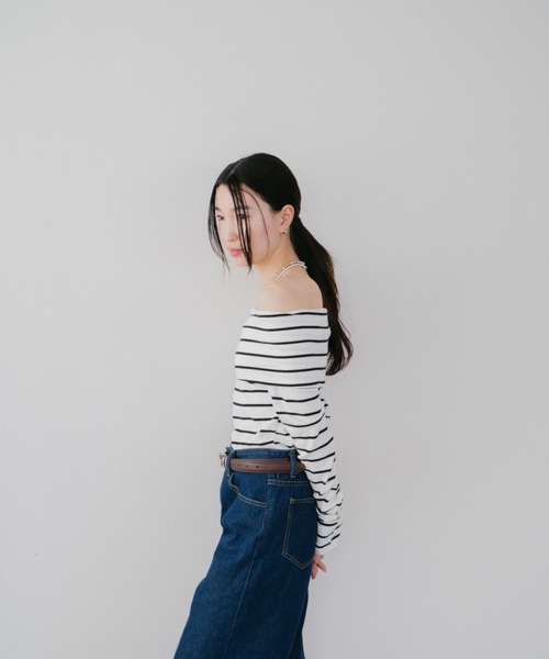 DRWCYS(ドロシーズ)の「ボーダーオフショルカットトップス(Tシャツ/カットソー・レディース・ホワイト/グレー・FREE)」の17枚目の写真