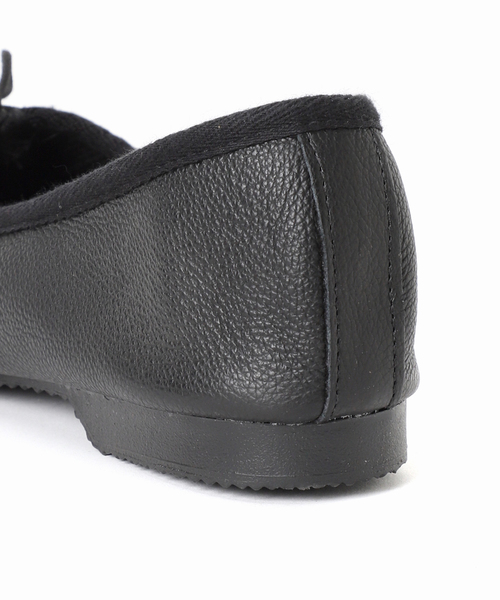 Spick & Span(スピックアンドスパン)の「CROWN / クラウン Bow Ballroom(バレエシューズ・レディース・ホワイト/ブラック・23.5cm/24.5cm/25.5cm)」の7枚目の写真