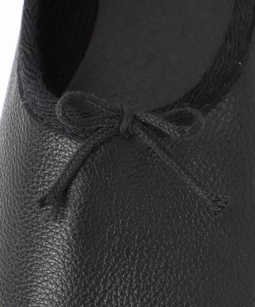 Spick & Span(スピックアンドスパン)の「CROWN / クラウン Bow Ballroom(バレエシューズ・レディース・ホワイト/ブラック・23.5cm/24.5cm/25.5cm)」の10枚目の写真