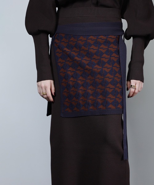 ROSE BUD(ローズバッド)の「【WEB・一部店舗限定】ジャカードラップスカート(スカート・レディース・ホワイト/ブラウン・ONE SIZE)」の19枚目の写真