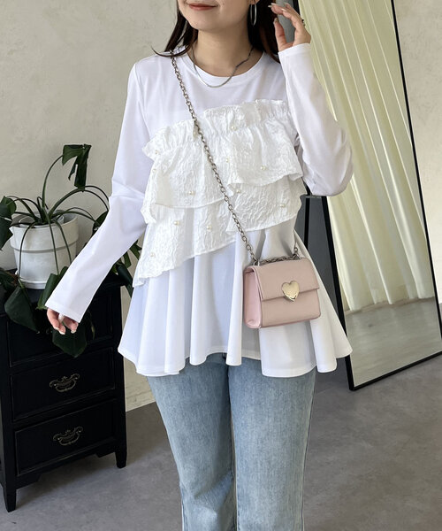 prose verse（プロズヴェール）の「パールフリルギャザーペプラムロンT（Tシャツ/カットソー・レディース・ブラック/オフホワイト・MEDIUM/LARGE）」の6枚目の写真