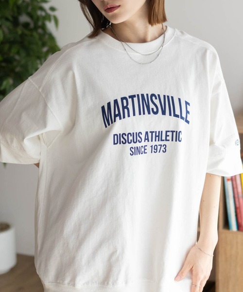 DISCUS（ディスカス）の「DISCUS カレッジワイドＴシャツ（Tシャツ/カットソー・レディース・スミクロ/ブルー/チャコールグレー/オフホワイト・L/M）」の6枚目の写真