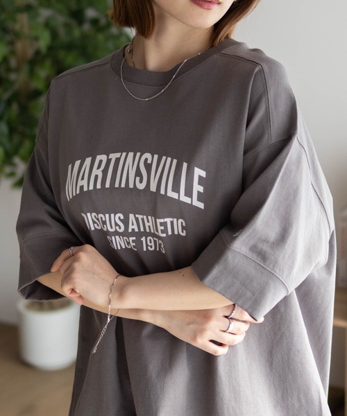 DISCUS（ディスカス）の「DISCUS カレッジワイドＴシャツ（Tシャツ/カットソー・レディース・スミクロ/ブルー/チャコールグレー/オフホワイト・L/M）」の16枚目の写真