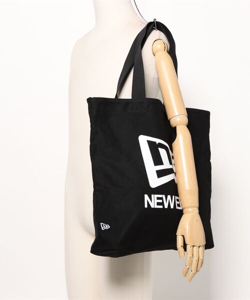 NEW ERA（ニューエラ）の「【NEW ERA/ニューエラ】CANVAS TOTE F AND W（トートバッグ・メンズ・アイボリー/ブラック・FREE）」の3枚目の写真