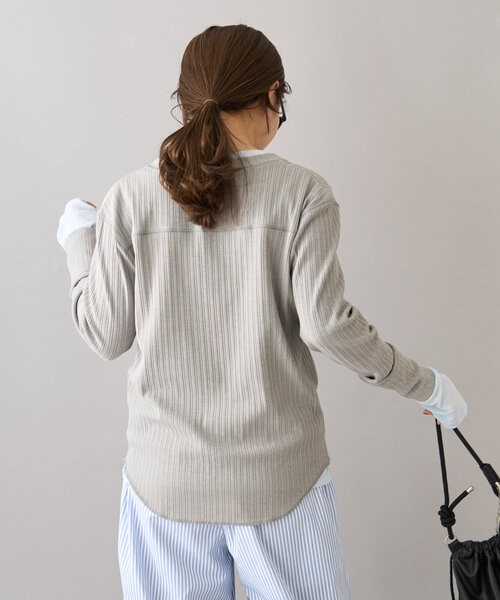 CIAOPANIC TYPY(チャオパニックティピー)の「【willow】ヘンリーネックレイヤード配色シアートップス(Tシャツ/カットソー・レディース・グレー/イエロー・ONE SIZE)」の10枚目の写真