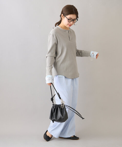 CIAOPANIC TYPY(チャオパニックティピー)の「【willow】ヘンリーネックレイヤード配色シアートップス(Tシャツ/カットソー・レディース・グレー/イエロー・ONE SIZE)」の13枚目の写真