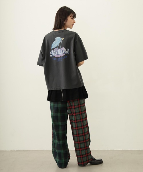 MILKFED.（ミルクフェド）の「FRESH CHERRIES WIDE S/S TEE（Tシャツ/カットソー・レディース・レッド/ホワイト/チャコール・L/M）」の22枚目の写真