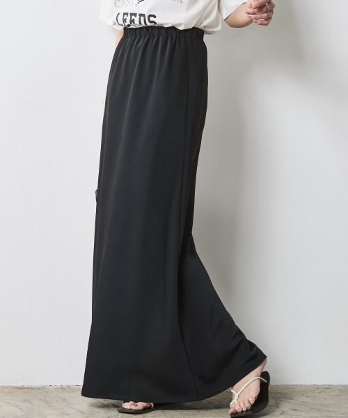 CHIC STYLE(シックスタイル)の「バイアスナローマキシスカート<大きいサイズ有>シックスタイル(スカート・レディース・ブラック/ベージュ・L/M/5L/4L/3L/LL)」の1枚目の写真