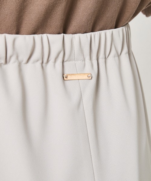 CHIC STYLE(シックスタイル)の「バイアスナローマキシスカート<大きいサイズ有>シックスタイル(スカート・レディース・ブラック/ベージュ・L/M/5L/4L/3L/LL)」の5枚目の写真