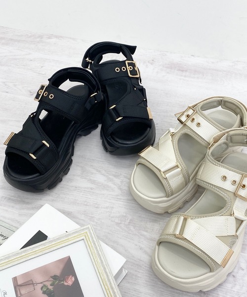 ✨MOHI✨✨美品✨　ボリューム　バックルサンダル（37サイズ） 20％OFF】MOHI（モヒ） バックルスエード サンダル｜ROCOCO