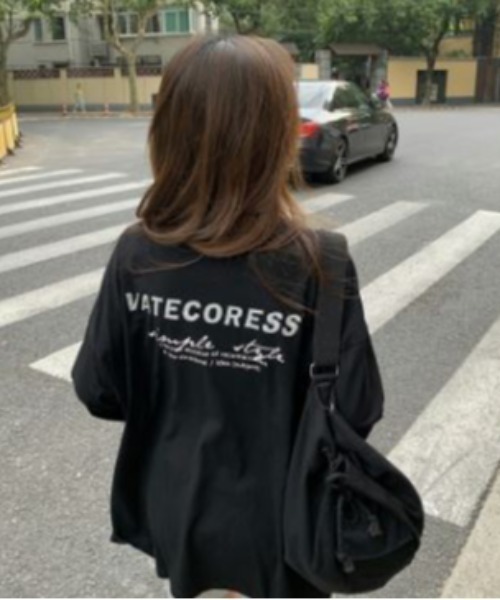 LETee(レティー)の「ビックシルエット プリントロンT(Tシャツ/カットソー・レディース・ブラック/ブルー/ホワイト・FREE)」の6枚目の写真