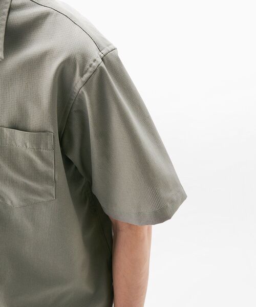 TOMMY HILFIGER（トミーヒルフィガー）の「エアードットキャンプカラーシャツ（シャツ/ブラウス・メンズ・グレー/オリーブ/ネイビー・SMALL/MEDIUM/LARGE/X-LARGE）」の12枚目の写真