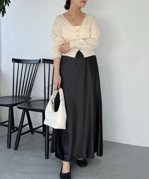 mysty woman(ミスティウーマン)の「【ウエストオールゴムで着脱楽ちん!】【WEB限定】サテンフレアスカート 452421(スカート・レディース・ブラウン/アイボリー/ブラック/ライトベージュ・FREE)」の21枚目の写真